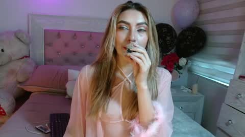 Snapshot of ayleen_m chatting on 1, 8, 2026 AYLEEN online show from 1, 8, 2026