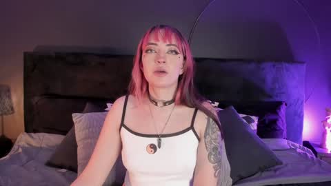 Aylen online show from 15, 1, 2025