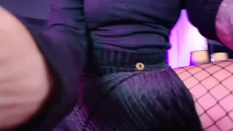 Aylen online show from 21, 4, 2026