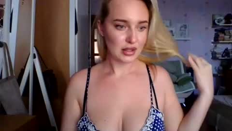 aylinn9999 online show from 27, 7, 2026