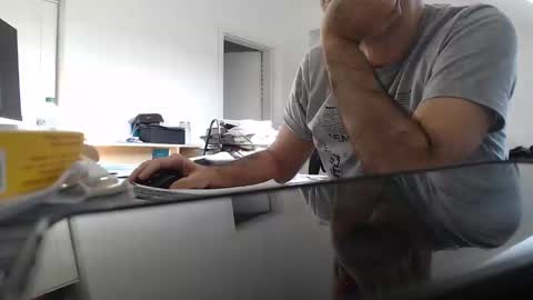 Snapshot of aylinniyerim chatting on 18, 2, 2025 aylinniyerim online show from 18, 2, 2025