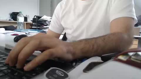 Snapshot of aylinniyerim chatting on 24, 2, 2025 aylinniyerim online show from 24, 2, 2025