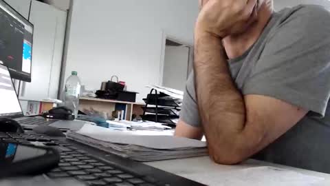 Snapshot of aylinniyerim chatting on 10, 3, 2026 aylinniyerim online show from 10, 3, 2026