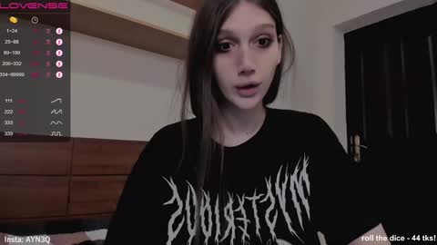 AYNEK        fansly  online show from 19, 12, 2024