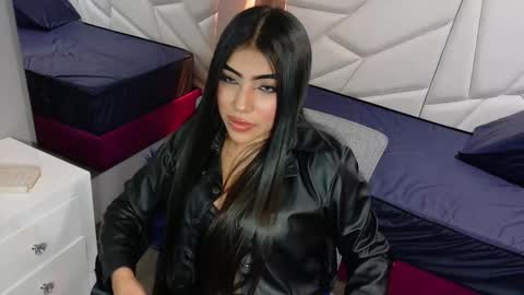 Snapshot of aysel_27 chatting on 19, 11, 2025 Aysel online show from 19, 11, 2025