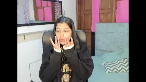 Snapshot of aysha_winxs chatting on 9, 5, 2026 Aysha online show from 9, 5, 2026