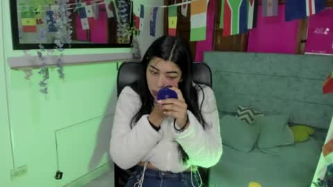Aysha online show from 25, 6, 2026