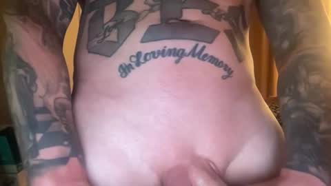 Snapshot of az_tatts chatting on 16, 1, 2026 az_tatts online show from 16, 1, 2026