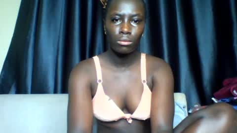 azaelia_iris online show from 12, 7, 2026