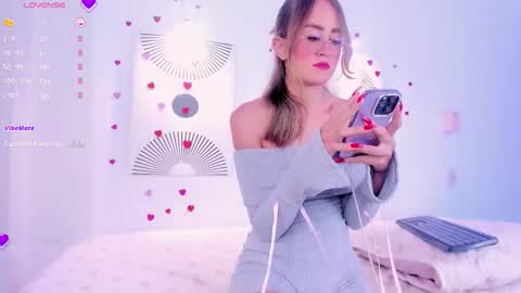 azahaara__ online show from 4, 3, 2026