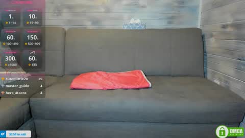 Snapshot of azalea_love chatting on 7, 1, 2025 Maribel Bel online show from 7, 1, 2025