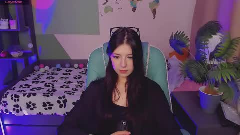 Azaliya online show from 16, 10, 2025