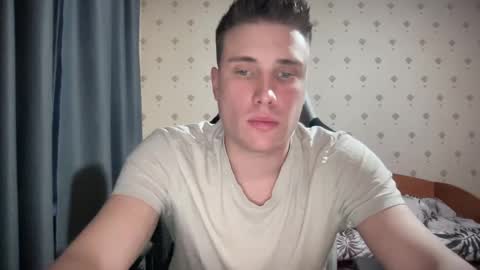 Snapshot of azazelmax chatting on 3, 3, 2025 azazelmax online show from 3, 3, 2025