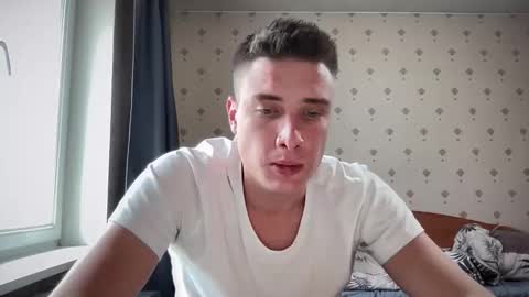 Snapshot of azazelmax chatting on 22, 10, 2025 azazelmax online show from 22, 10, 2025