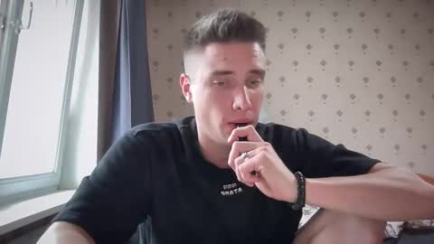 Snapshot of azazelmax chatting on 24, 10, 2025 azazelmax online show from 24, 10, 2025