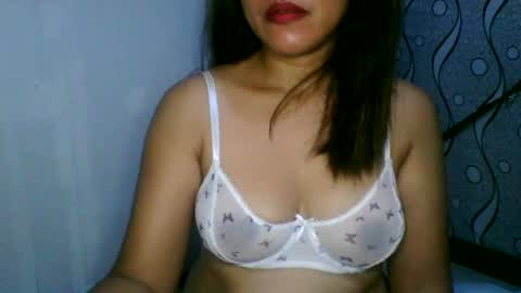 azelliya2018 online show from 5, 7, 2026