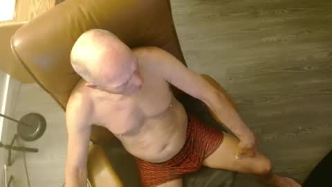 Mike online show from 23, 4, 2026