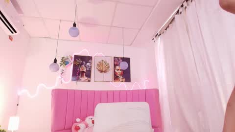 Snapshot of azul_horny chatting on 25, 9, 2025 PRINCESS AZUL. online show from 25, 9, 2025