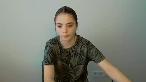 Snapshot of azumi_chan_ chatting on 22, 9, 2025 azumi_chan_ online show from 22, 9, 2025