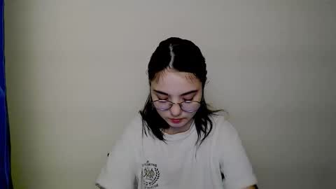 Snapshot of azumi_chan_ chatting on 12, 1, 2026 azumi_chan_ online show from 12, 1, 2026