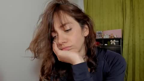 azumi saan online show from 4, 2, 2026