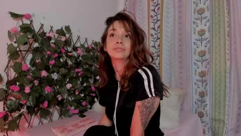 azumi saan online show from 18, 7, 2026
