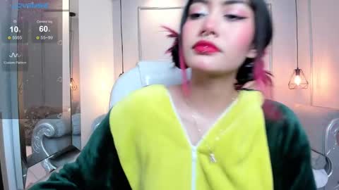 Azura online show from 10, 2, 2025