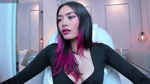 Azura online show from 12, 3, 2025