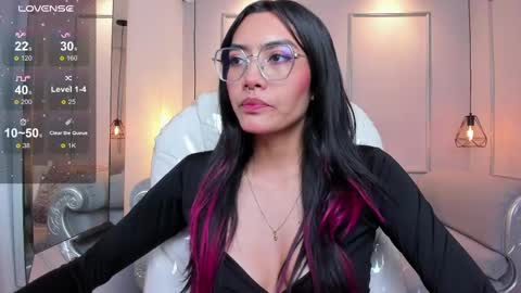 Azura online show from 15, 9, 2025