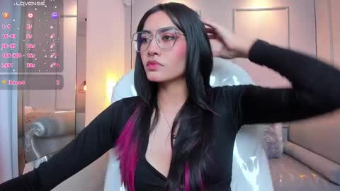 Azura online show from 20, 10, 2025