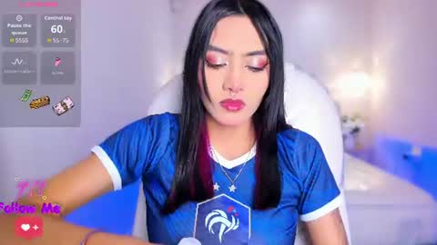 Azura online show from 18, 7, 2026