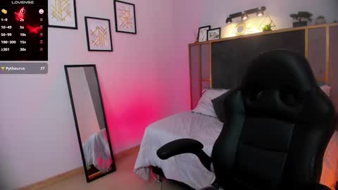 Azurra  online show from 5, 3, 2026