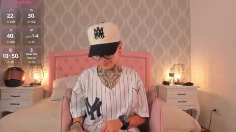 Snapshot of b3k_afrodict chatting on 14, 10, 2025 Anny online show from 14, 10, 2025