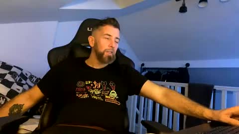 b4dafall44 online show from 25, 12, 2024