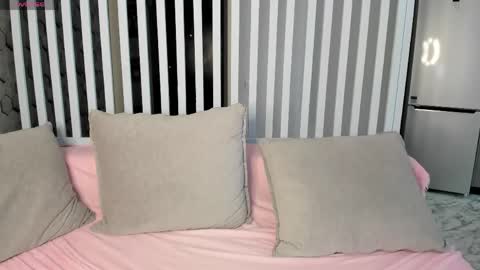 Monica online show from 30, 4, 2026