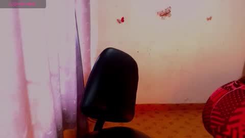 Snapshot of bab_ee02 chatting on 13, 10, 2025 bab_ee02 online show from 13, 10, 2025