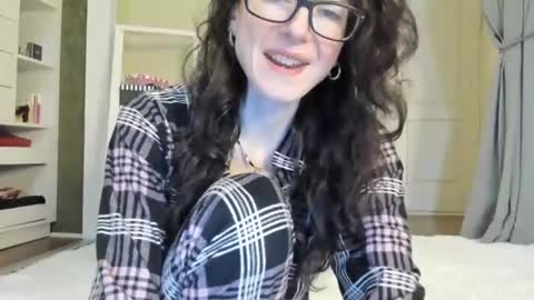 babby_jewel online show from 24, 12, 2024