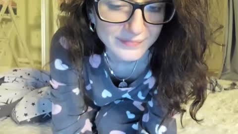 babby_jewel online show from 25, 1, 2025