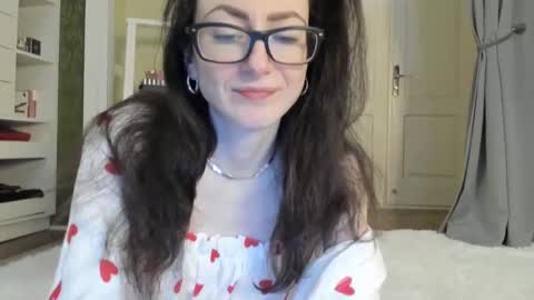 babby_jewel online show from 31, 1, 2025