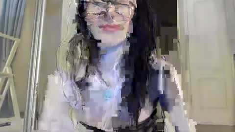 babby_jewel online show from 8, 3, 2025