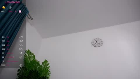 Snapshot of babbyaisha chatting on 25, 1, 2025 Inna online show from 25, 1, 2025