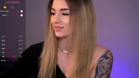 Snapshot of babbyaisha chatting on 7, 3, 2025 Inna online show from 7, 3, 2025