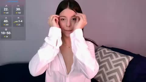 Queen B online show from 16, 7, 2026