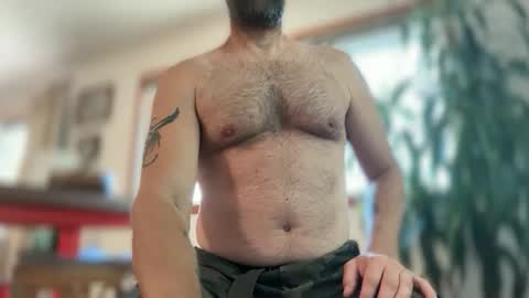 Snapshot of babeheater chatting on 3, 4, 2026 babeheater online show from 3, 4, 2026