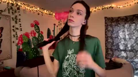 Snapshot of babiifern chatting on 10, 1, 2025 Fern Browning online show from 10, 1, 2025