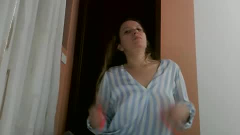 Snapshot of baby_blondee chatting on 20, 12, 2025 Baby Blonde online show from 20, 12, 2025