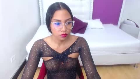 valentina online show from 4, 3, 2025