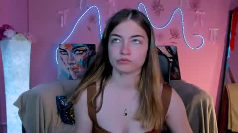 Snapshot of baby_hotte chatting on 19, 6, 2026 baby online show from 19, 6, 2026