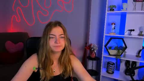 Snapshot of baby_hotte chatting on 7, 7, 2026 baby online show from 7, 7, 2026