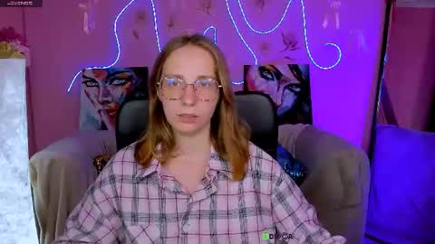 Snapshot of baby_hotte chatting on 8, 7, 2026 baby online show from 8, 7, 2026